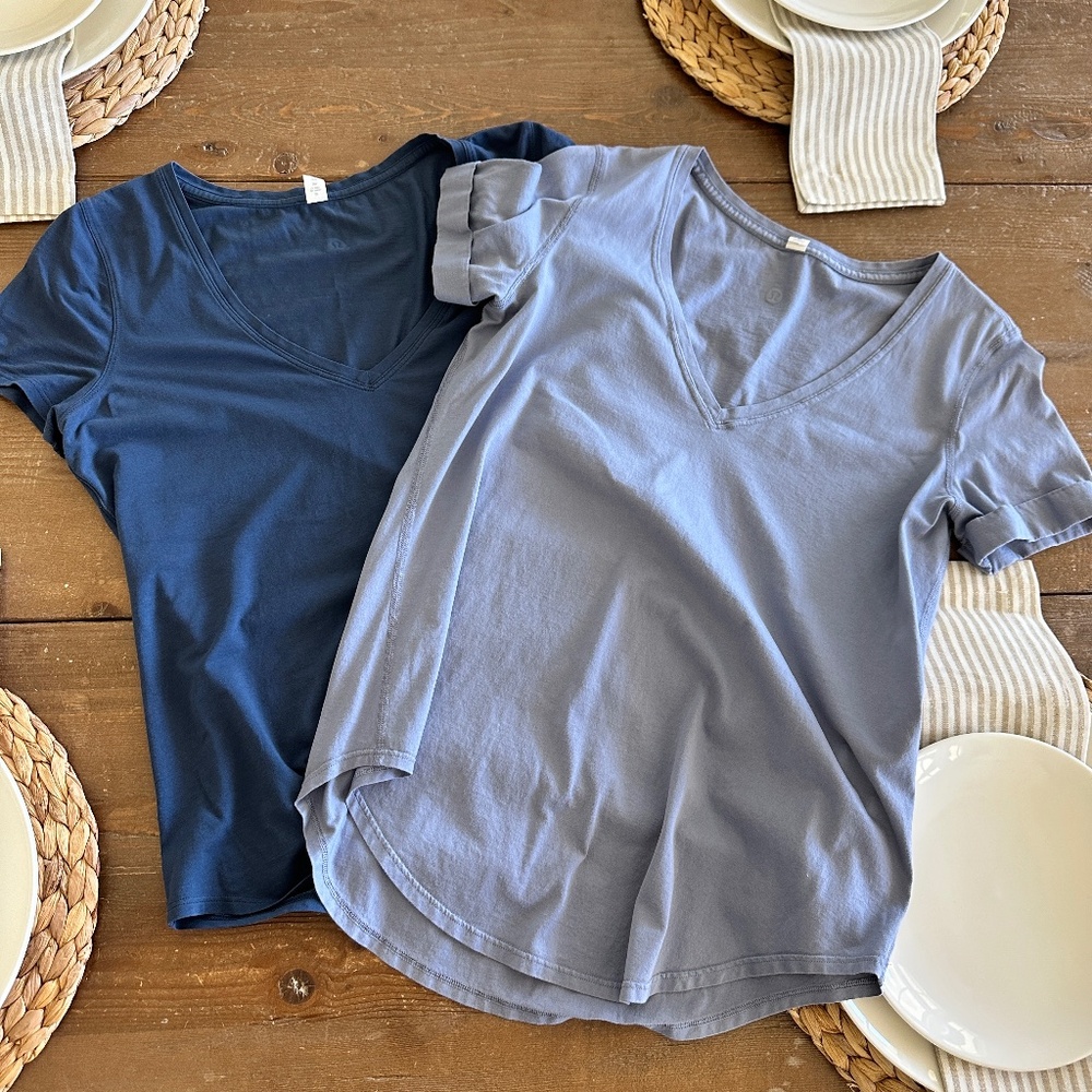 Lululelmon "Love" V-neck tshirts, Set of 2, size 6
